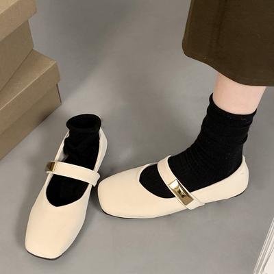 Черные квадратные туфли на плоской подошве в стиле ретро французской эпохи Xiaoxiang, женские туфли Mary Jane на осень и зиму 2025 года, новые легкие туфли с юбкой