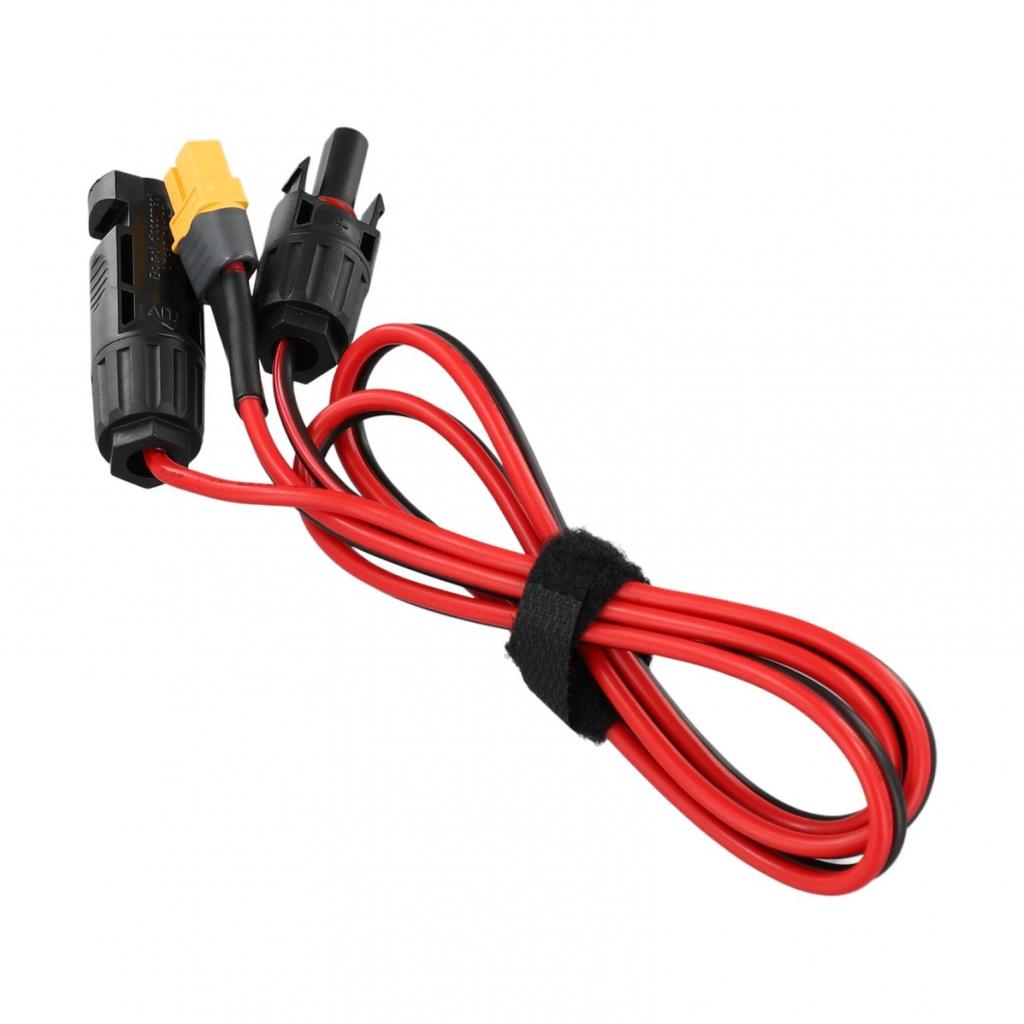 Кабель от солнечных панелей к разъему для портативного питания и зарядки