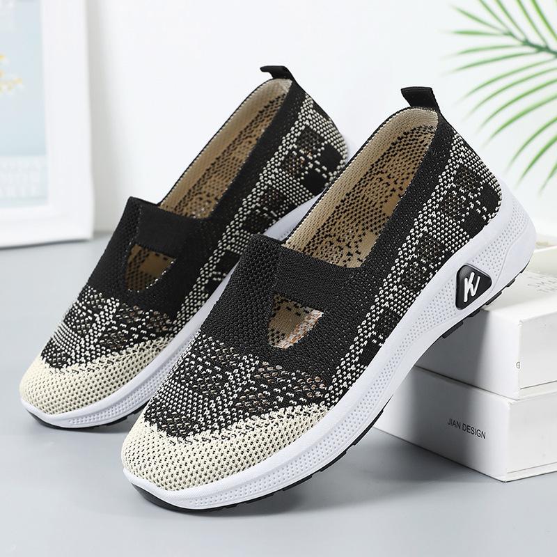 Women's Summer Breathable Slip-On Shoes - Comfortable Old Beijing Style