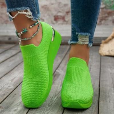 Женская обувь большого размера, новые весенне-летние кроссовки из сетки Flyknit, детские повседневные спортивные туфли на танкетке с платформой