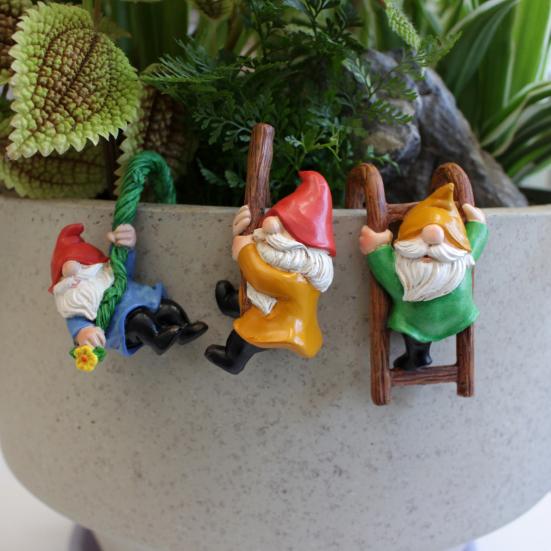 3Pcs Hanging Gnome Figurine Ladder Climbing Colorful Faceless Dwarf Resin Statue Sculpture Desktop Garden Decoration Ornament Festival Gift