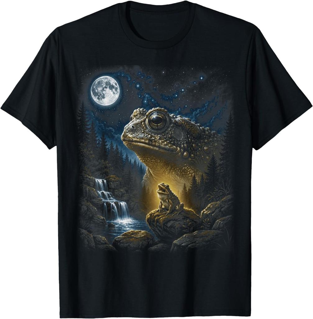 Frog Howling at Moon 90's Retro Nature Forest Animal Graphic T-Shirt