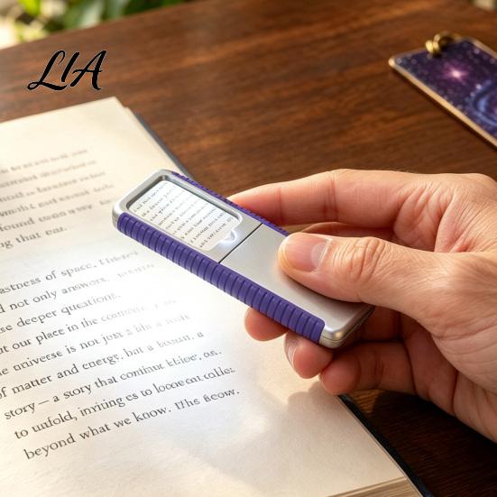 Easy to Hold Magnifying Glass Portable with LED Light, Retractable High-Clarity Lightweight Magnifier for Seniors, Handheld Reading and Crafting