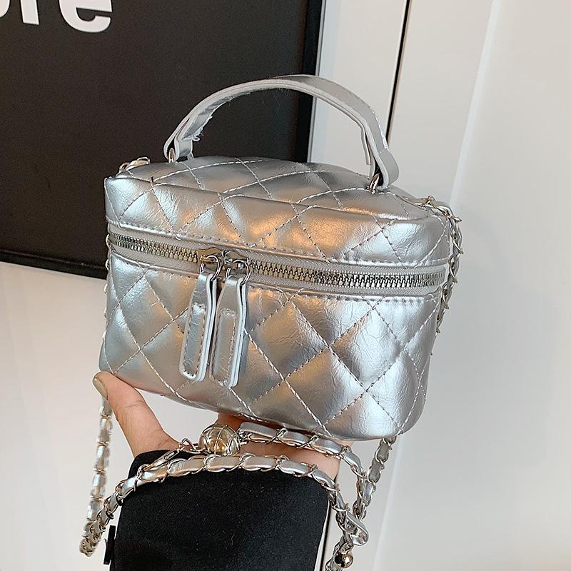 Популярная маленькая сумка с вышивкой ромбами для женщин, модная универсальная сумка-коробка, модная сумка через плечо с цепочкой