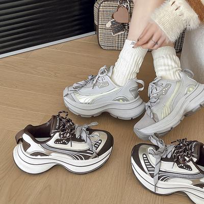 Женская обувь – Кроссовки