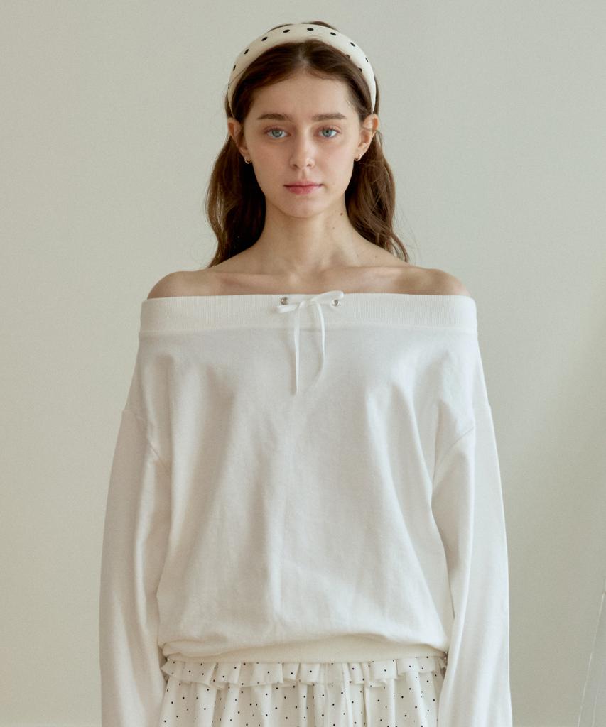 PINK PINEAPPLE Knot Off-Shoulder Sweatshirt_Ivory