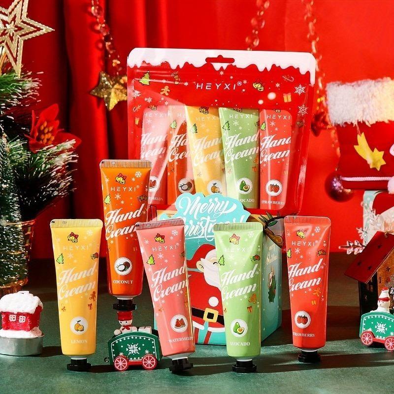 Рождественский набор из 5 кремов для рук Увлажняет и увлажняет Сохраняет кожу мягкой и гладкой В холодную погоду Подходит для всех типов кожи Идеальный рождественский подарок