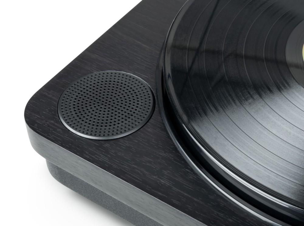 Thomson TT650BT - проигрыватель с встроенными динамиками, Bluetooth и USB, Thomson