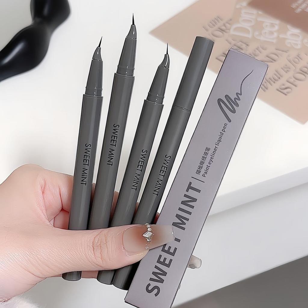 Ultra-thin Waterproof Liquid Eyeliner Silkworm Pen Korean Makeup for Women Quick Dry Smooth Eye Liner Lower Eyelash Pen Cosmetic