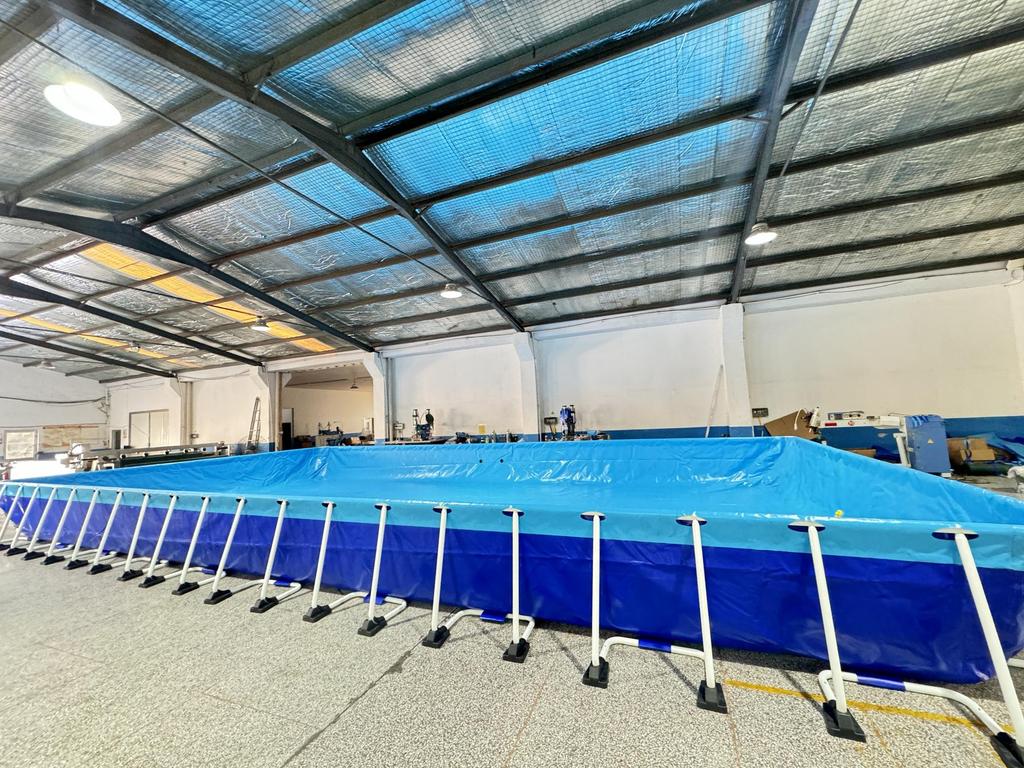 Large Outdoor Mobile Swimming Pool & Water Storage for Kids' Water Parks