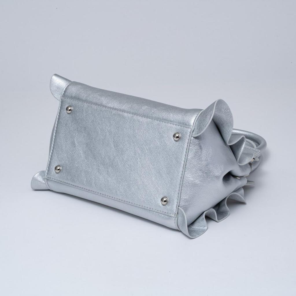 Jill Stuart Женская сумка с оборкой, дизайн 2-в-1, с навесным замком, JSLH5DH1, серебристая