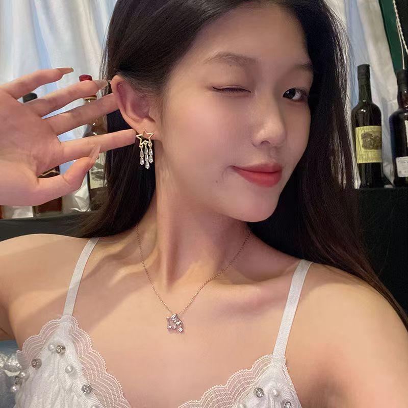 Серебряные иглы с длинными кисточками, женские модные легкие роскошные серьги-капли со звездами, золото