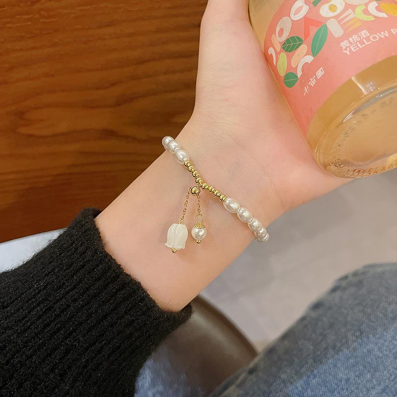 French Luxury Girls Women Pearl Bracelet Beaded Adjustable Elegant Simple Style Gift High Gloss Faux Pearl Fashion Jewelry