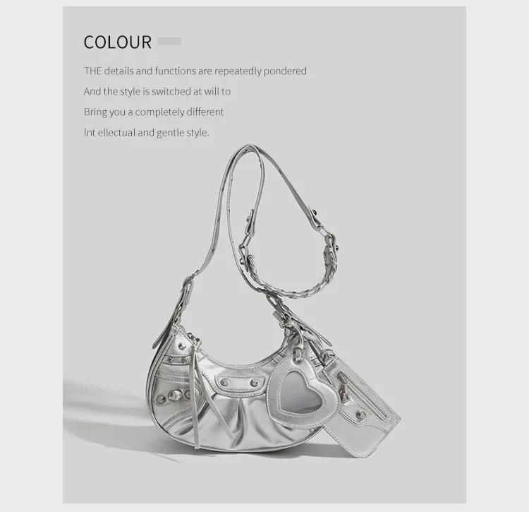 Женская плиссированная сумка для мотоцикла в форме полумесяца 2023 года с заклепками и кисточками