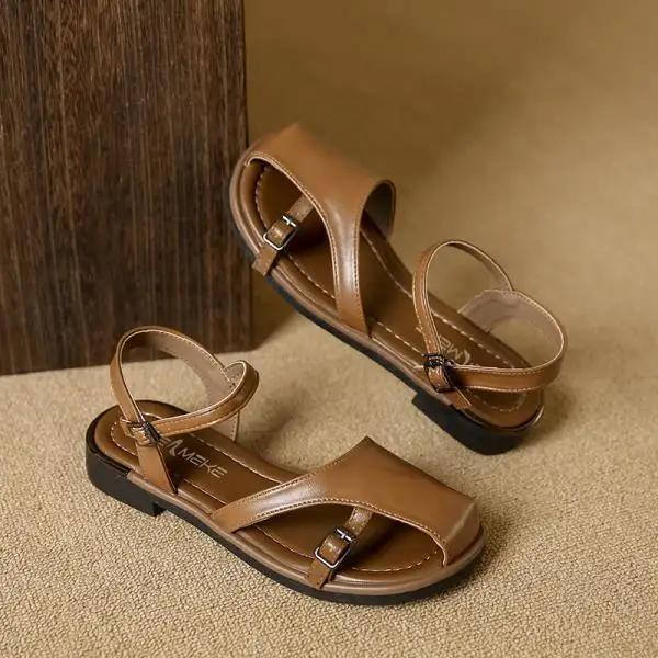 Бежевые босоножки на каблуке с ремешком на пряжке, удобная обувь для женщин, лето 2025, черные, на плоской подошве, прозрачные, низкий каблук, модные, новые, закрытые, с перфорацией, Cas