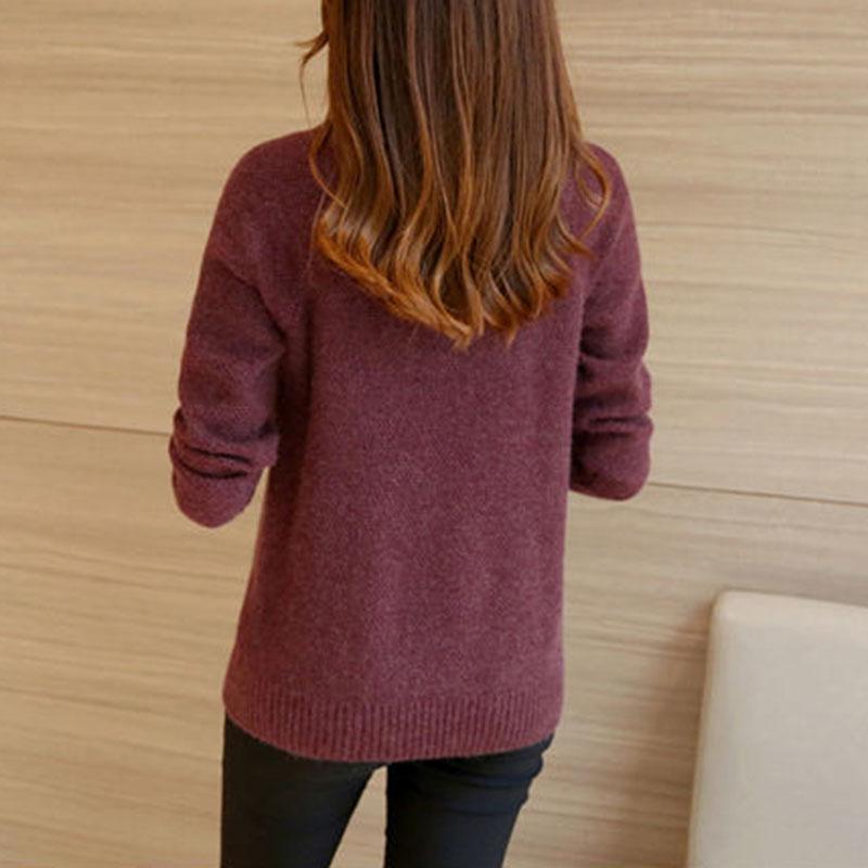Стильный женский пуловер с разрезами по бокам