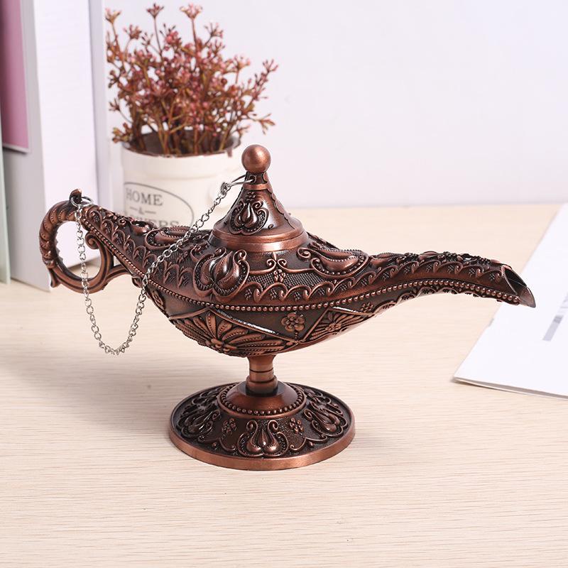 European Aladdin's Lamp Gold Retro Pattern Figurine: Classical Style Decorative Craft