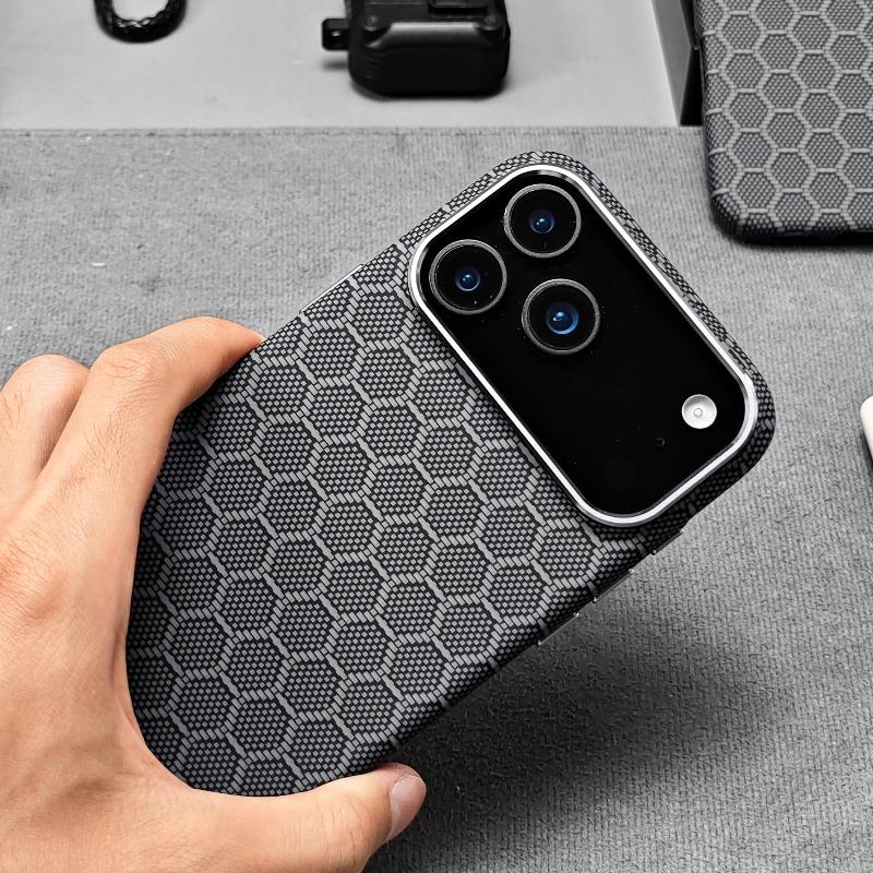 Luxury Carbon Fiber Texture Magnetic Case for IPhone 18 Pro Max 17 16 15 Thin Slim for Magsafe Metal Lens Guard Protection Cover