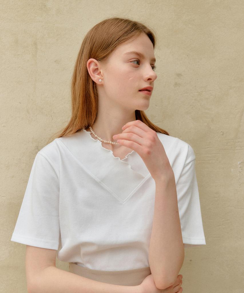 YUPPE V Shirring T-Shirts_White
