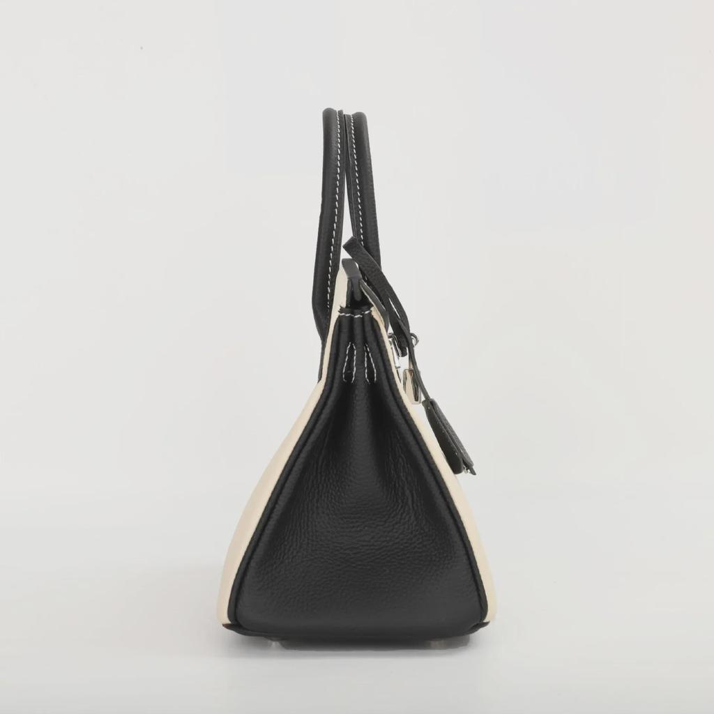 Элегантная женская сумка из натуральной кожи контрастного цвета - большая вместимость с платиновыми акцентами