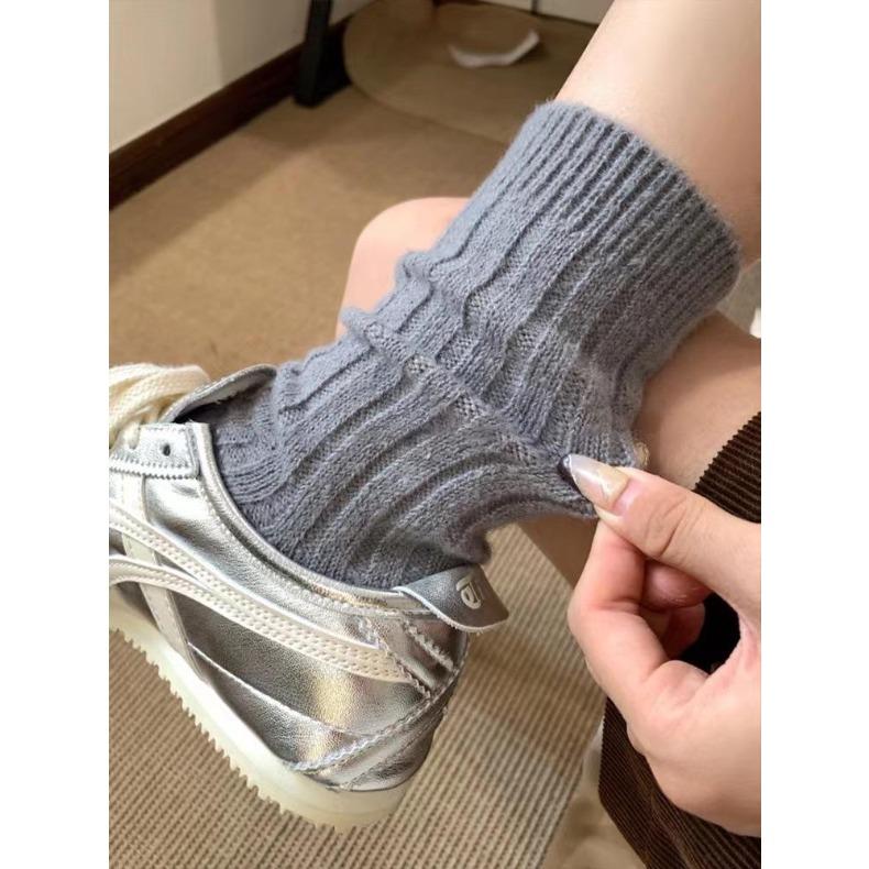 New Winter Cashmere Wool Women Socks Casual Japanese Fashion Solid Color Thicker Long Sock Girls Thermal Warm Crew Sock