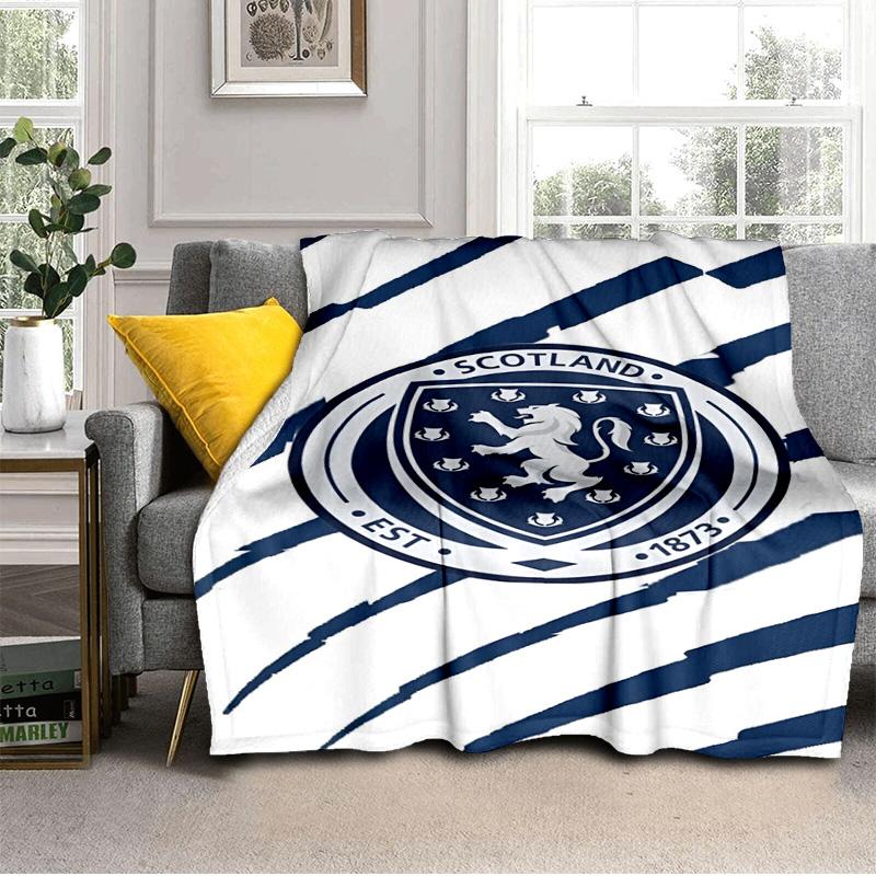 Scotland's Lion Rampant Emblem Blanket Suitable for Sofas, Beds, Offices, And Camping - Perfect Gift for Halloween Christmas