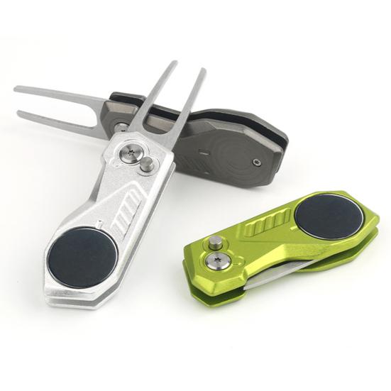 Golf Divot Repair Tool Foldable Heavy Duty Magnetic Ball Marker Sharp Button Stainless Steel Golf Putting Green Fork Golf Accessories