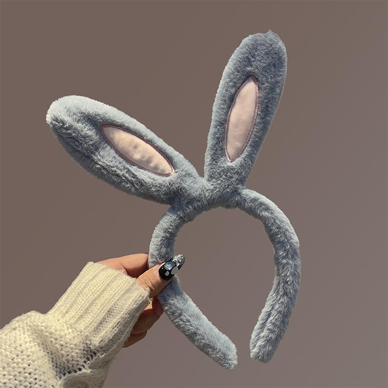 2023 Плюшевая повязка на голову с кроличьими ушками: Милый и модный аксессуар для волос на осень/зиму