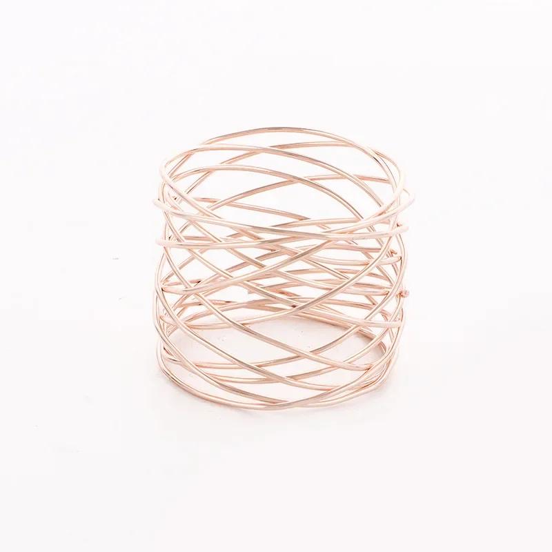 Предметы для стола для дома Металлические кольца для салфеток Художественные Круглые Полые Золотые Круглые Западные Ручной работы Свадьбы Декор стола Кольца для салфеток