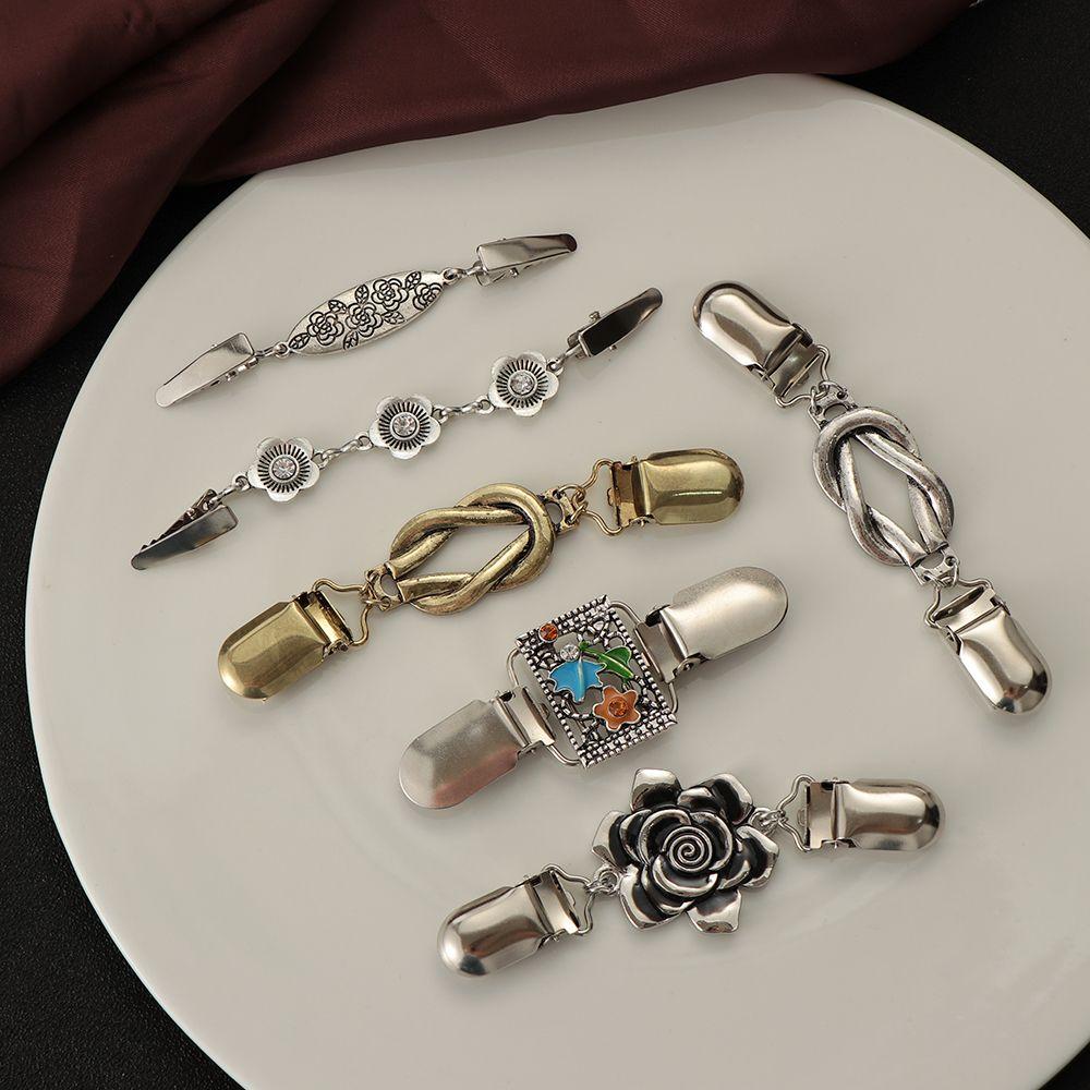 Shirt Collar New Retro Rhinestone Sweater Blouse Pin Shawl Brooch Duck Clip Clasps Cardigan Clip