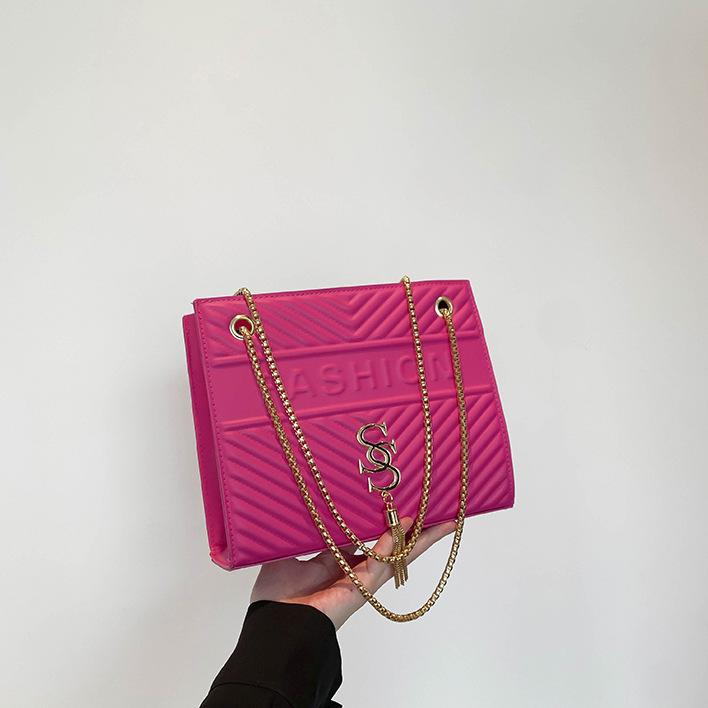 Summer Beautiful One-shoulder Crossbody Bag Personality Beautiful Chain Bag Women's Large Capacity New Fashionable Small Square Bag