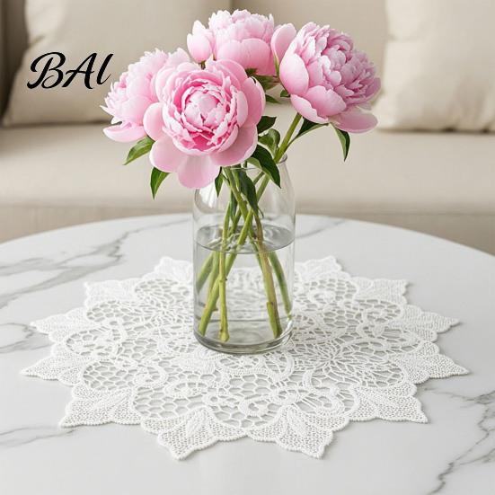 Vintage Style Table Settings Round White Lace Doily, Retro Placemat, Embroidered Mat, Decorative Mats for Mugs Elegant Doilies Wedding Bridal