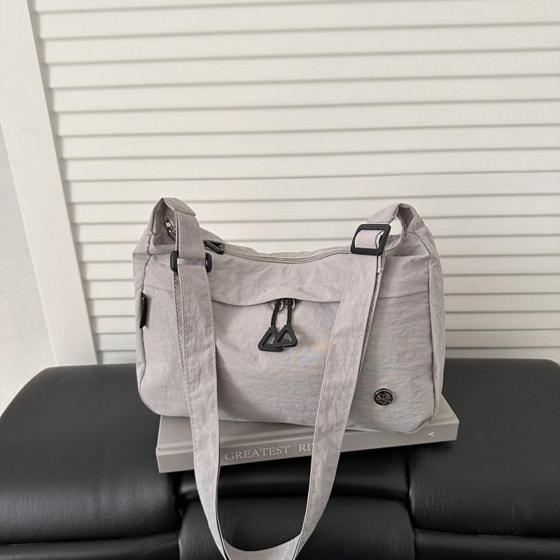 Nylon Crossbody Bag For Women With Large Capacity And Zipper Closure For Daily Use