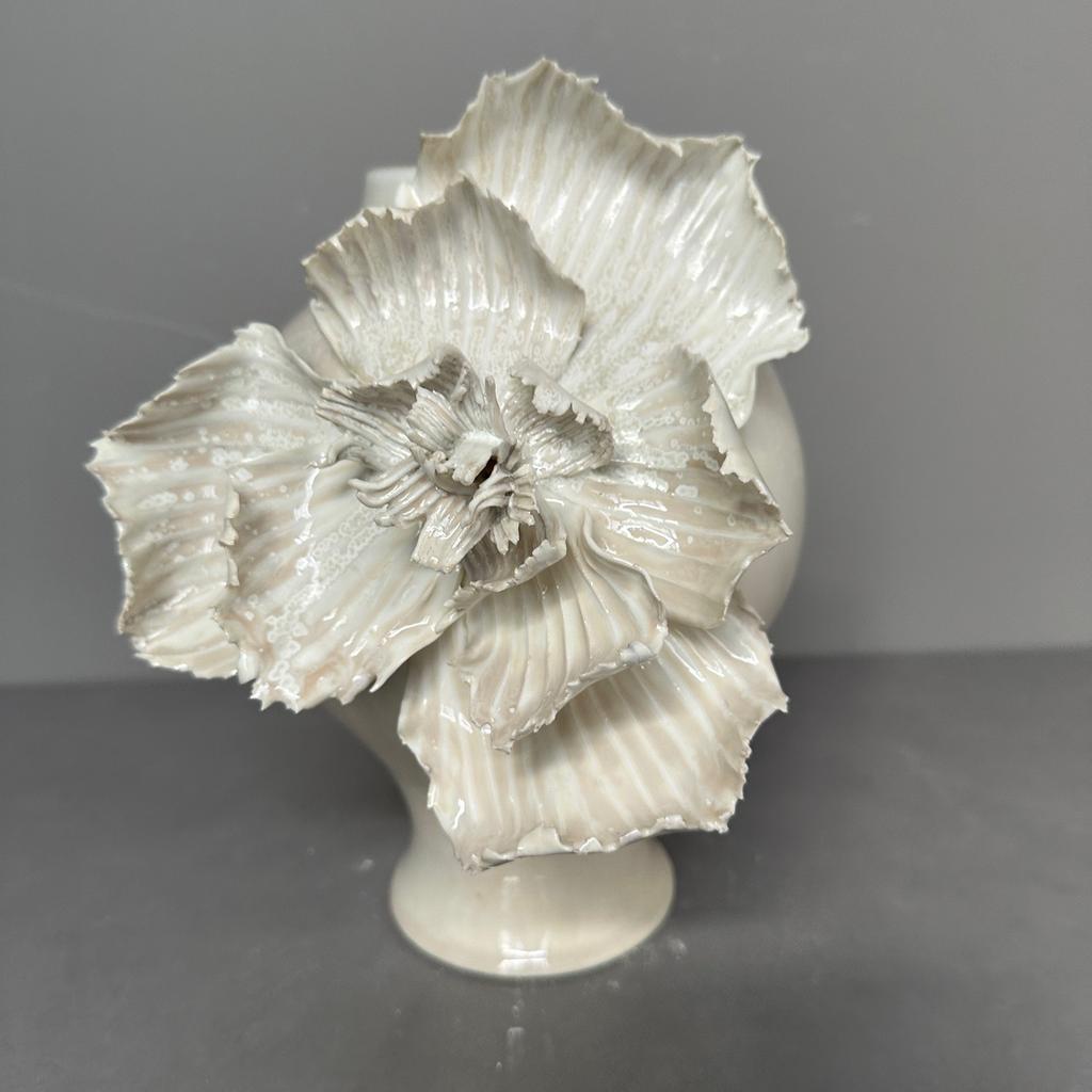 Керамическая ваза Белая Трехмерные лепестки цветов Ручная работа Пионы Ваза для цветов Керамические изделия ручной работы Украшение для дома