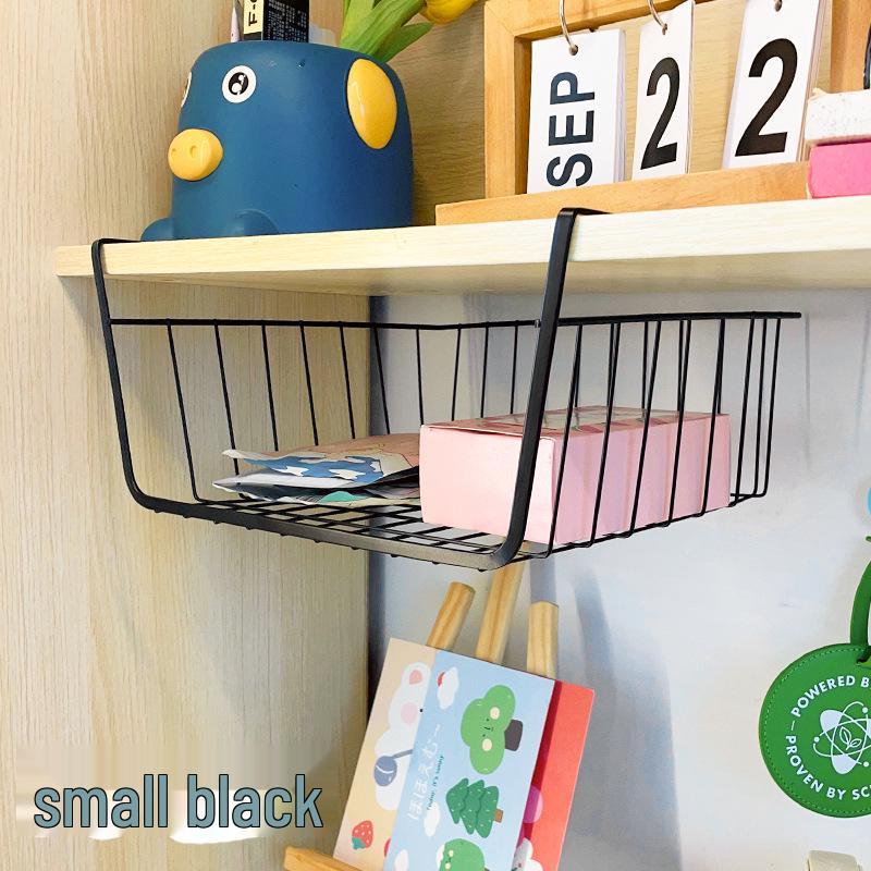 Настенная полка для хранения кухонных принадлежностей: Многоярусная подвесная корзина с держателем для бумажных полотенец и пищевой пленки.