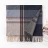 Scarf with A High-end Feel, Versatile, Thick, Autumn and Winter Check Pattern, Warm and Cozy, Soft To The Touch.