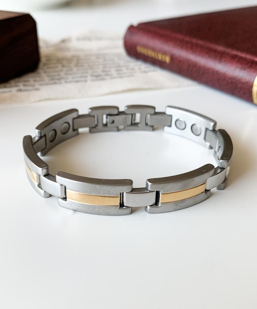 Sabona London 340 Men'S Executive Dress Duet Magnetic Bracelet