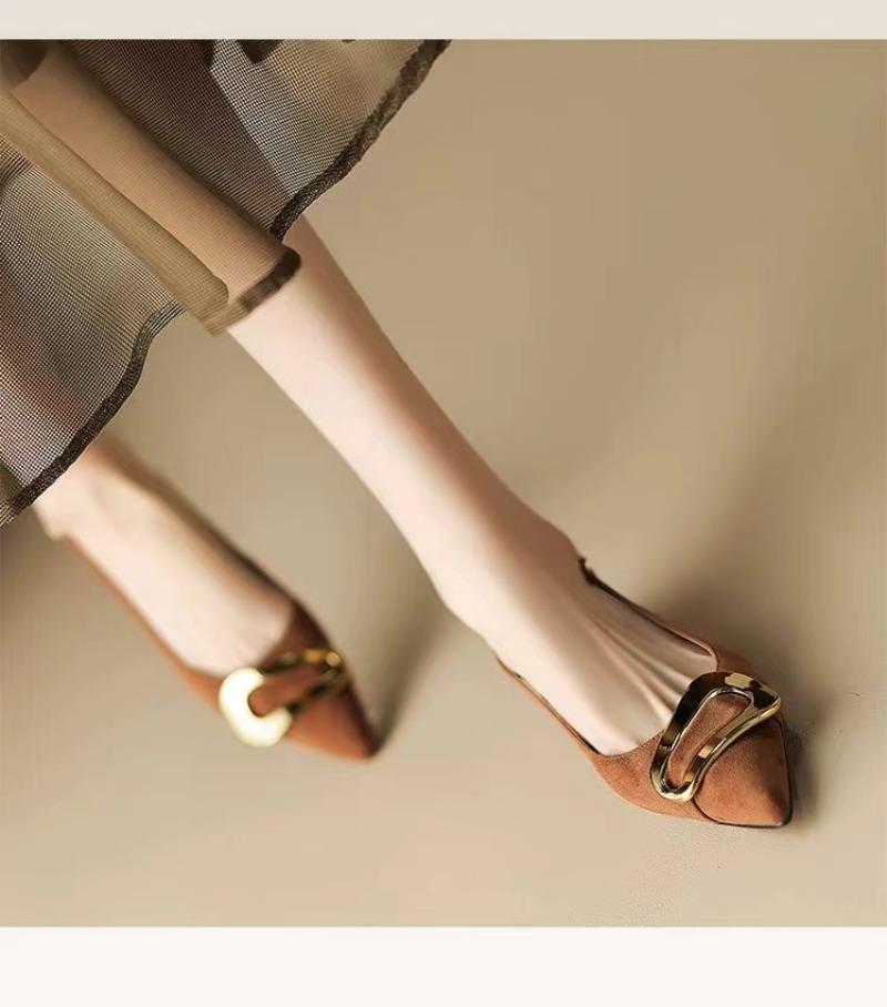 2024 Women's Pointed Toe Comfortable Low Heel Metal Decorative Buckle Strap Shallow Elegant High Heel Sandals