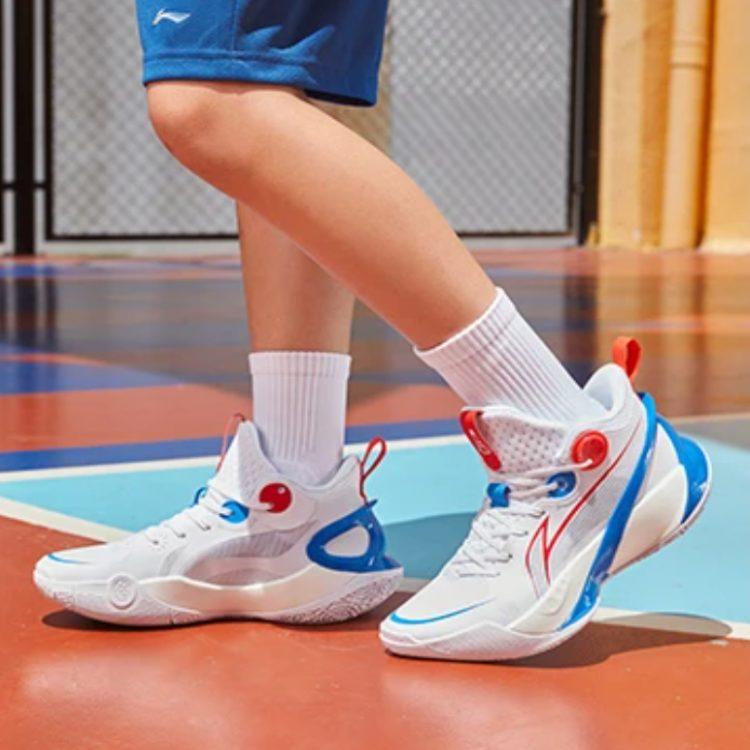 Li Ning Sonic 10 Детская версия Устойчивые к истиранию Дышащие Средняя высота Детские баскетбольные кроссовки Бело-синие ABPS013-4