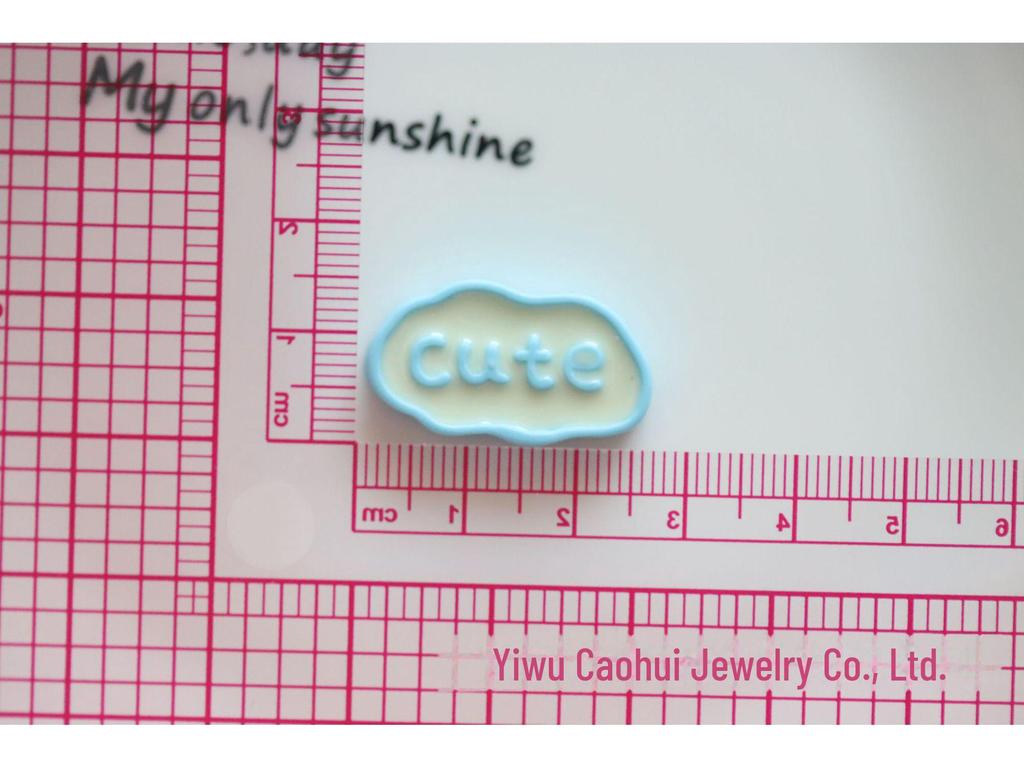 Adorable Animal Bear Cartoon Resin Accessories: DIY Mobile Phone Case, Hairpin, Headdress, Magnet, Cream Glue.