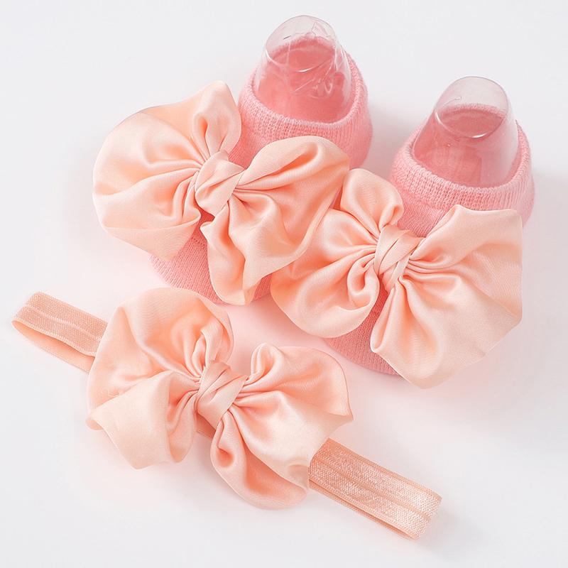 Набор из 2 предметов: детская повязка на голову с бантом и носки для девочек-малышек, однотонная эластичная повязка для волос с бантом, тюрбан, мягкие нескользящие носки, детские аксессуары