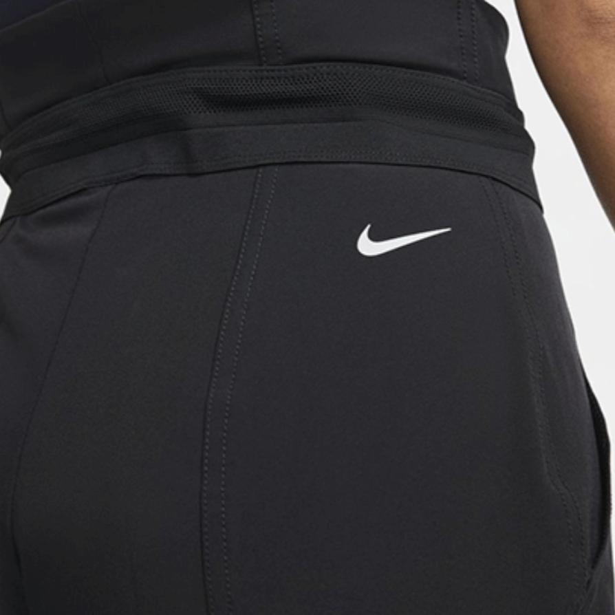 Nike Повседневные брюки женские черные умеренные с манжетами DJ4662-010