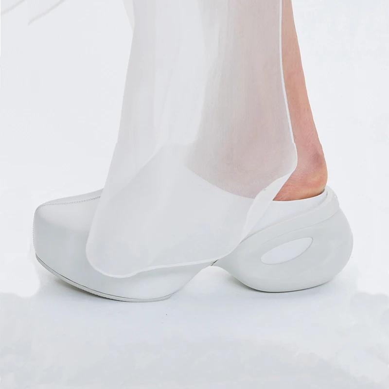 Модный бренд Водяной бриллиант Плоская подошва Пляжные шлепанцы Женские Отпуск Досуг Серебристые Сандалии на толстой подошве Средний каблук Женская обувь Размер 43