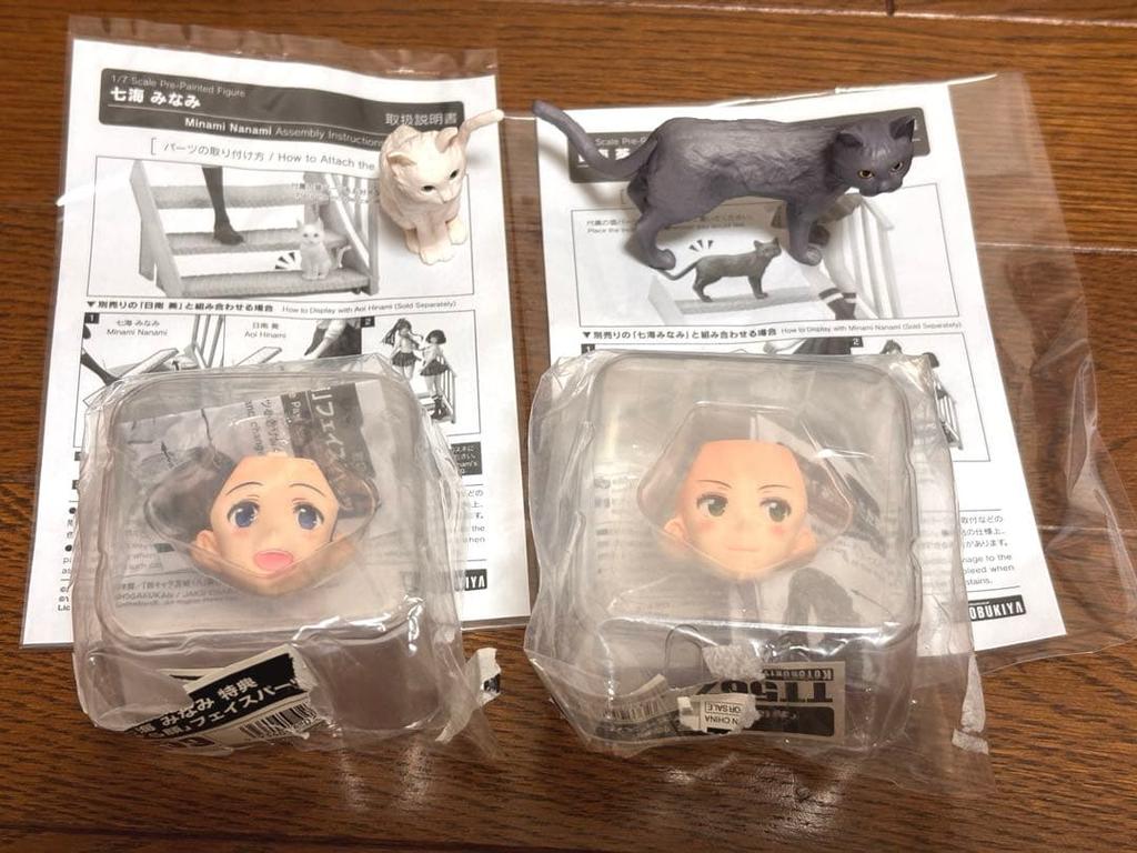 [USED] Kotobukiya Weak Character Tomozaki-kun Figures with Bonus Face Parts: Hinami Aoi and Nanami Minami