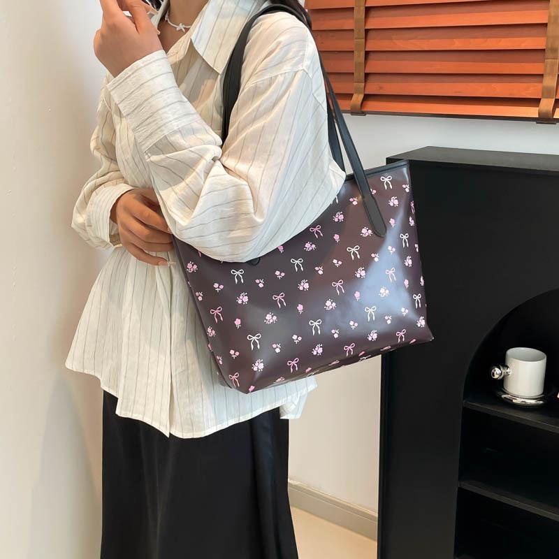 Новая красивая и свежая летняя популярная универсальная сумка большой вместимости для студентов, для поездок на занятия, универсальная портативная на плечо/подмышку