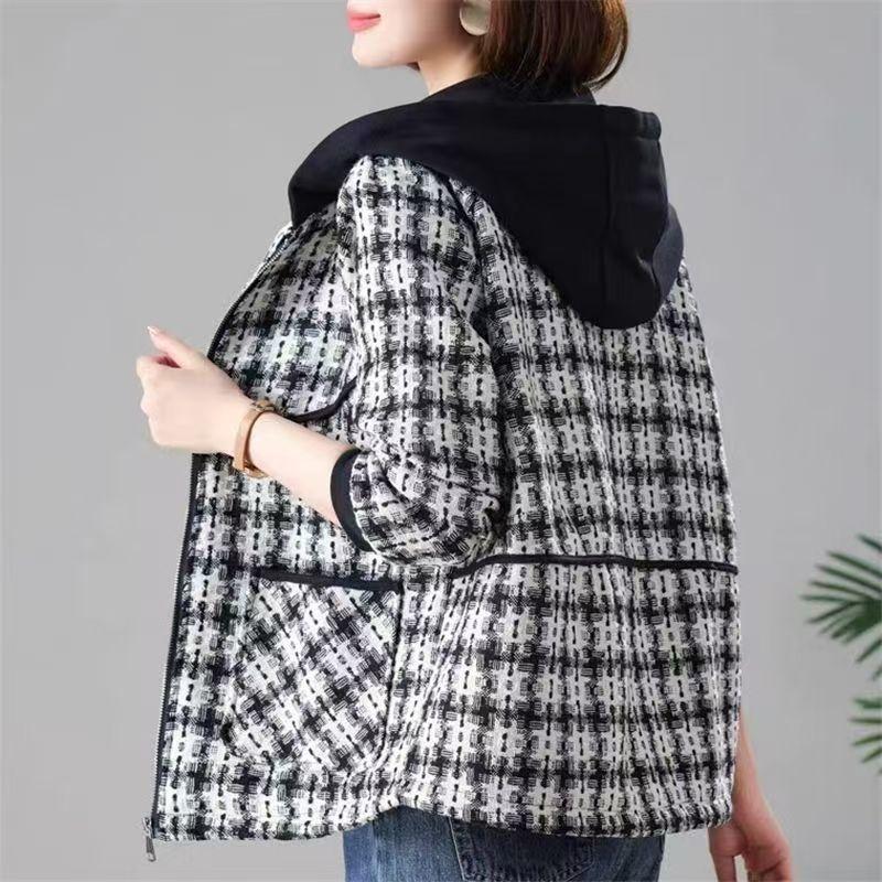 Chic Spring Hooded Checkered Coat Women Short Jacket Middle Aged Mom Fashion Casual Outerwear