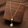New Fashionable Women's Titanium Steel Necklace, Women's Popular Pearl Five Leaf Flower, Simple and Versatile, Not Fading Women's Collarbone