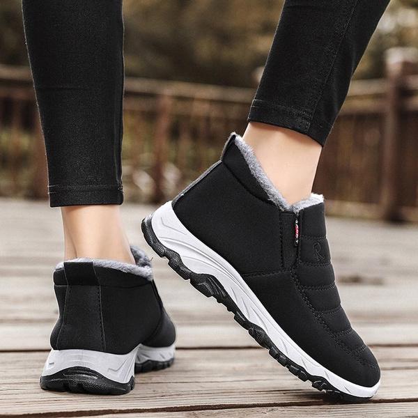 Winter Men Plush Warm Shoes Casual Cotton Shoes Comfortable Flat Slip On Cotton Boots Man Daily Leisure Walking Shoes