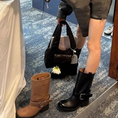 Мода 2025 Женские Длинные Сапоги Толстая Подошва Женские Сапоги На Молнии Рыцарские Сапоги На Плоском Каблуке Модные Сапоги До Колена Сохраняют Тепло Плюшевая Зимняя Обувь