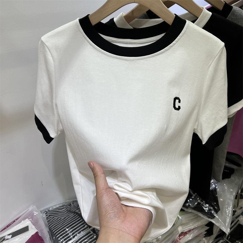 Женская контрастная вышитая буква C футболка женская темпераментная универсальная футболка с короткими рукавами летняя новая облегающая футболка